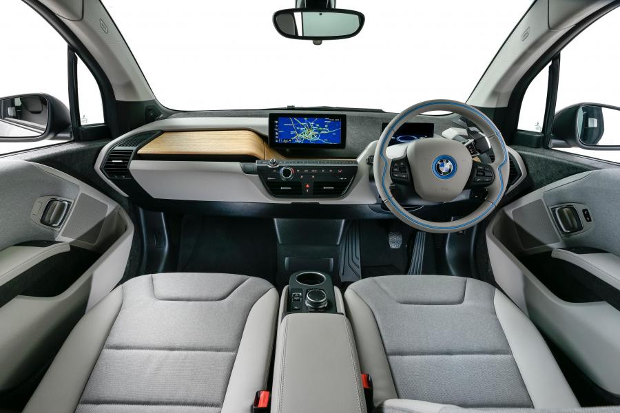 Торпедо BMW i3s (I01) 2019 года  (ZA) (фото 26 из 35)